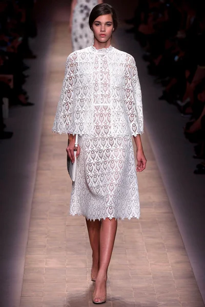 Look 40